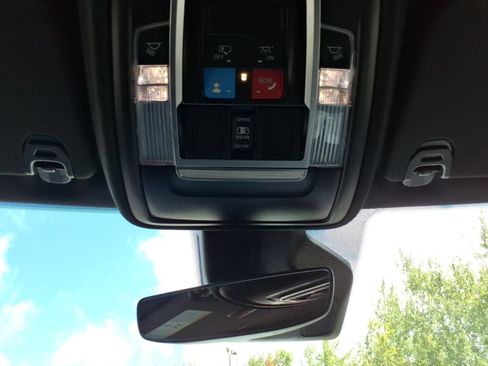 Used 2026 RAM 1500 Laramie AWD/4WD image 23