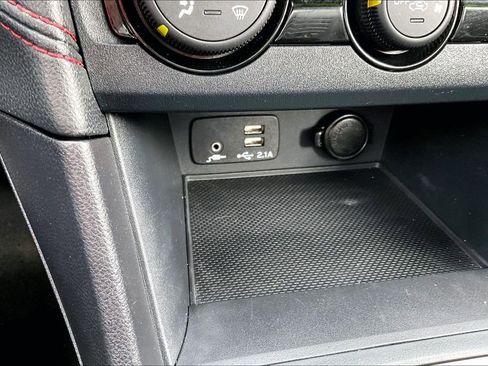 Used 2023 Subaru Impreza 2.0i Sport image 31