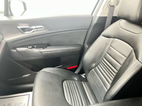 Certified 2024 Kia Sportage SX FWD image 11