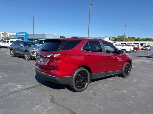 Used 2021 Chevrolet Equinox LT FWD image 3