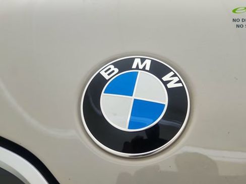 Used 2026 BMW X1 xDrive28i AWD/4WD image 16