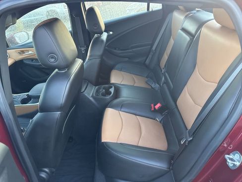 Used 2017 Chevrolet Volt Premier w/ Driver Confidence II Package image 10