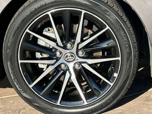 Certified 2024 Toyota Camry SE image 31