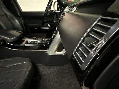 Used 2015 Land Rover Range Rover HSE AWD/4WD image 24
