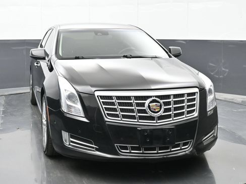 Used 2014 Cadillac XTS Luxury w/ Driver Awareness Package FWD image 7