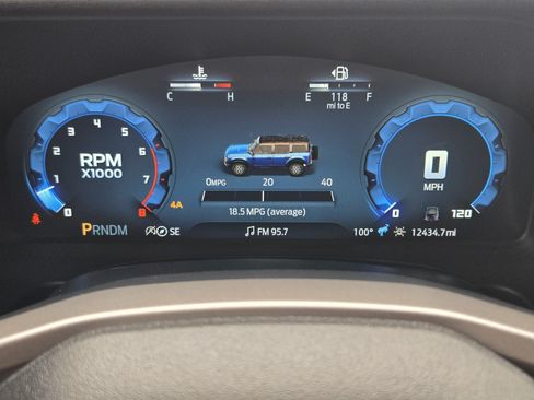 Used 2025 Ford Bronco Badlands AWD/4WD image 11