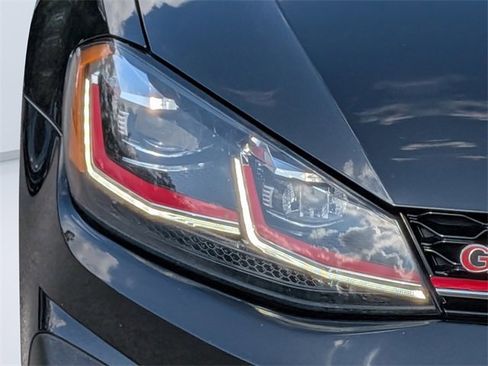 Used 2021 Volkswagen GTI Autobahn image 8