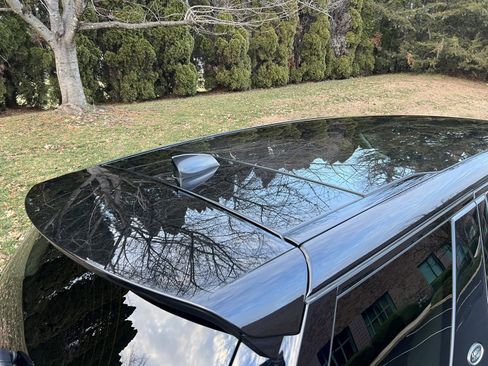 Used 2021 Land Rover Discovery Sport S image 60