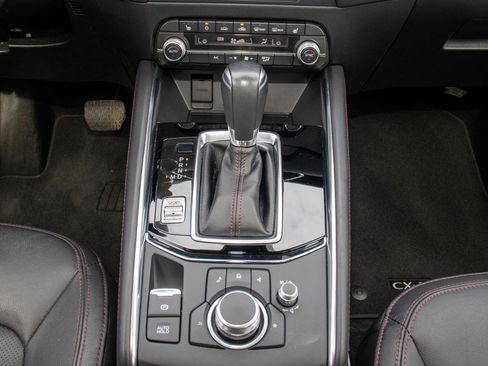 Used 2023 MAZDA CX-5 Carbon Edition image 23