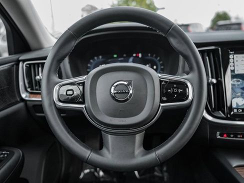 Used 2023 Volvo S60 B5 Plus w/ Climate Package image 27