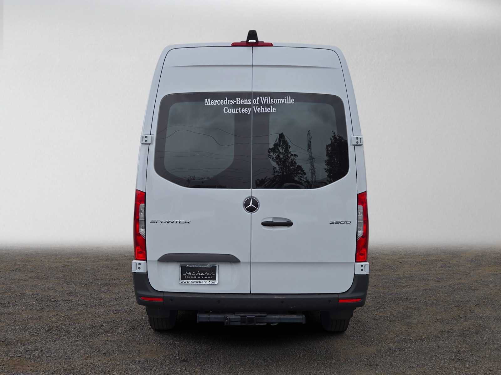 Used 2026 Mercedes-Benz Sprinter 2500 image 4