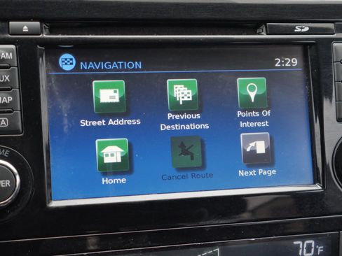 Used 2017 Nissan Rogue Sport SL image 11