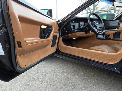 Used 1989 Chevrolet Corvette Convertible RWD image 27