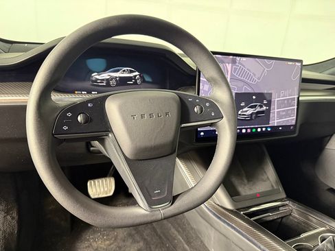 Used 2022 Tesla Model S Plaid AWD/4WD image 26