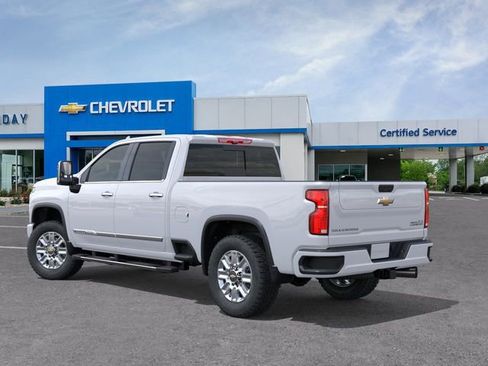 New 2026 Chevrolet Silverado 2500 High Country w/ High Country Premium Package AWD/4WD image 3