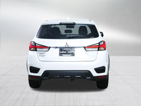 Used 2025 Mitsubishi Outlander Sport ES AWD/4WD image 6