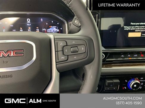 New 2026 GMC Sierra 1500 SLE w/ X31 Off-Road Package AWD/4WD image 19