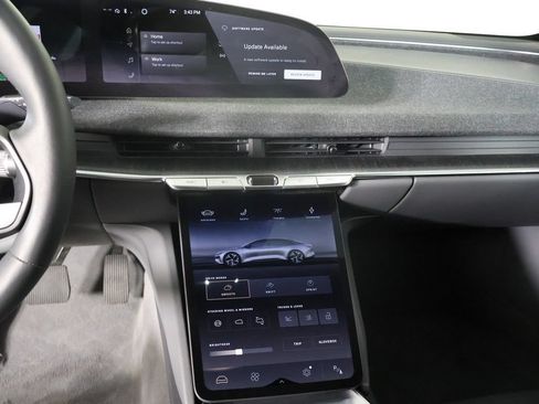 Used 2024 Lucid Air Touring AWD/4WD image 41