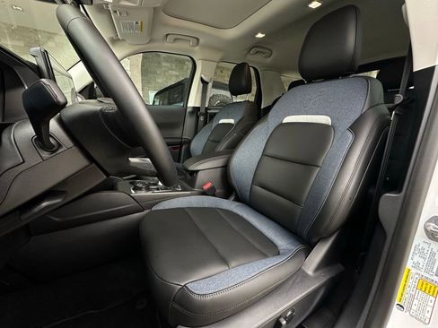 New 2025 Ford Bronco Sport Outer Banks w/ Outer Banks Tech Package+ image 33