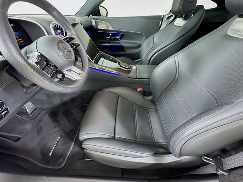 Used 2025 Mercedes-Benz AMG GT 63 image 19