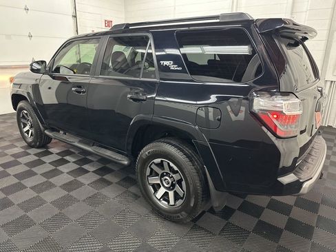 Used 2019 Toyota 4Runner TRD Off-Road AWD/4WD image 7