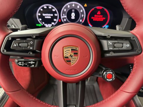 Certified 2026 Porsche 911 Carrera S RWD image 32