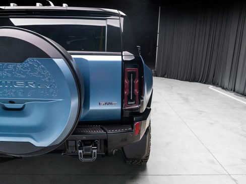Used 2024 GMC Hummer EV 3X w/ Omega Edition AWD/4WD image 31