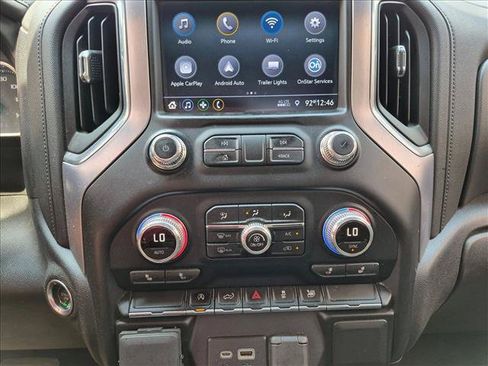 Used 2020 GMC Sierra 1500 Elevation w/ Elevation Value Package AWD/4WD image 15