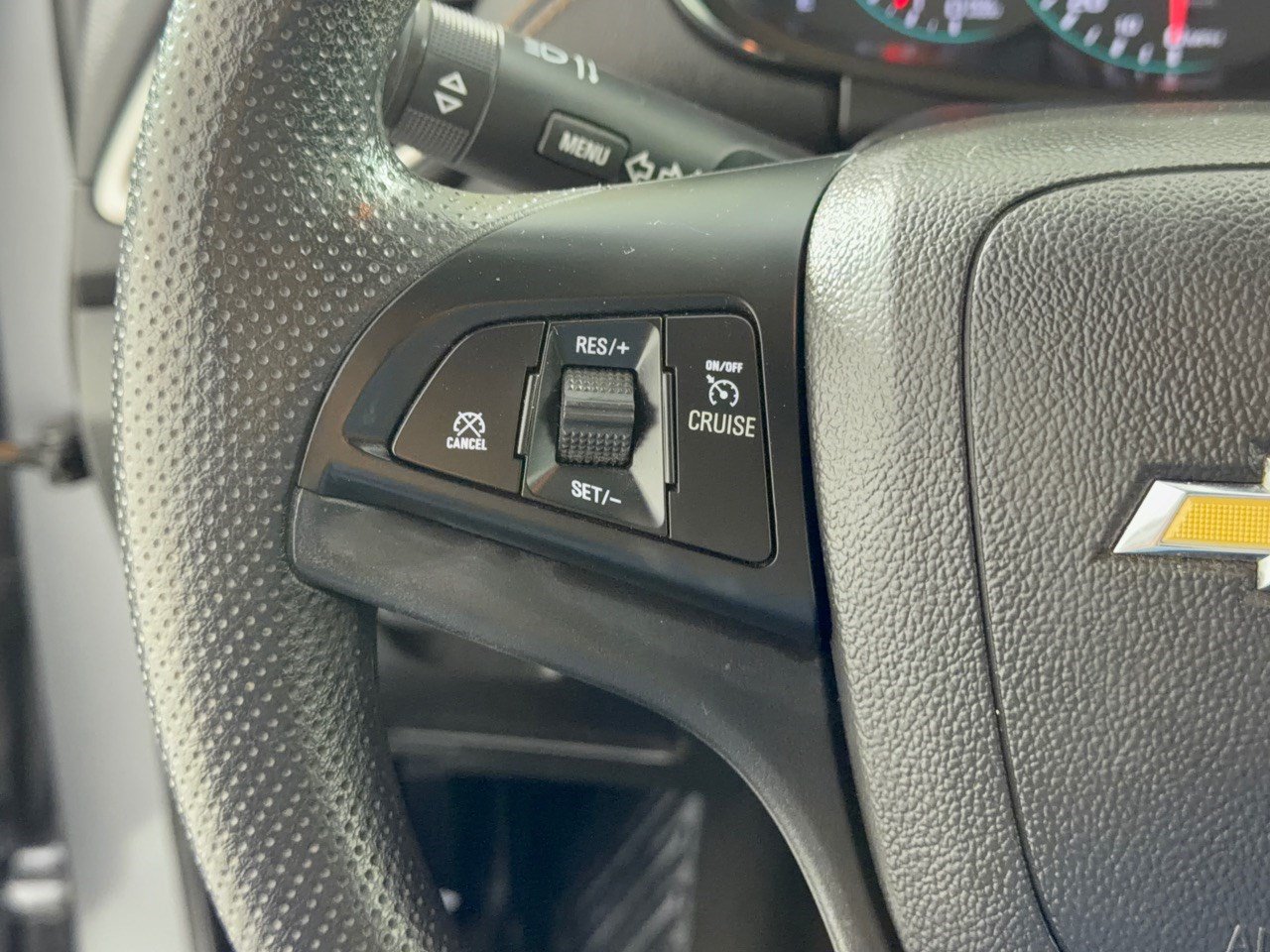 Used 2020 Chevrolet Trax LS w/ Tint and Cruise Package FWD image 18