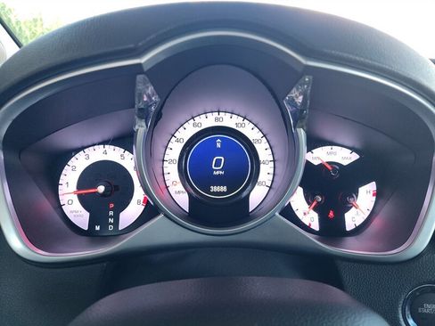 Used 2010 Cadillac SRX Premium image 29