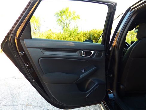 Used 2022 Honda Civic Sport image 38