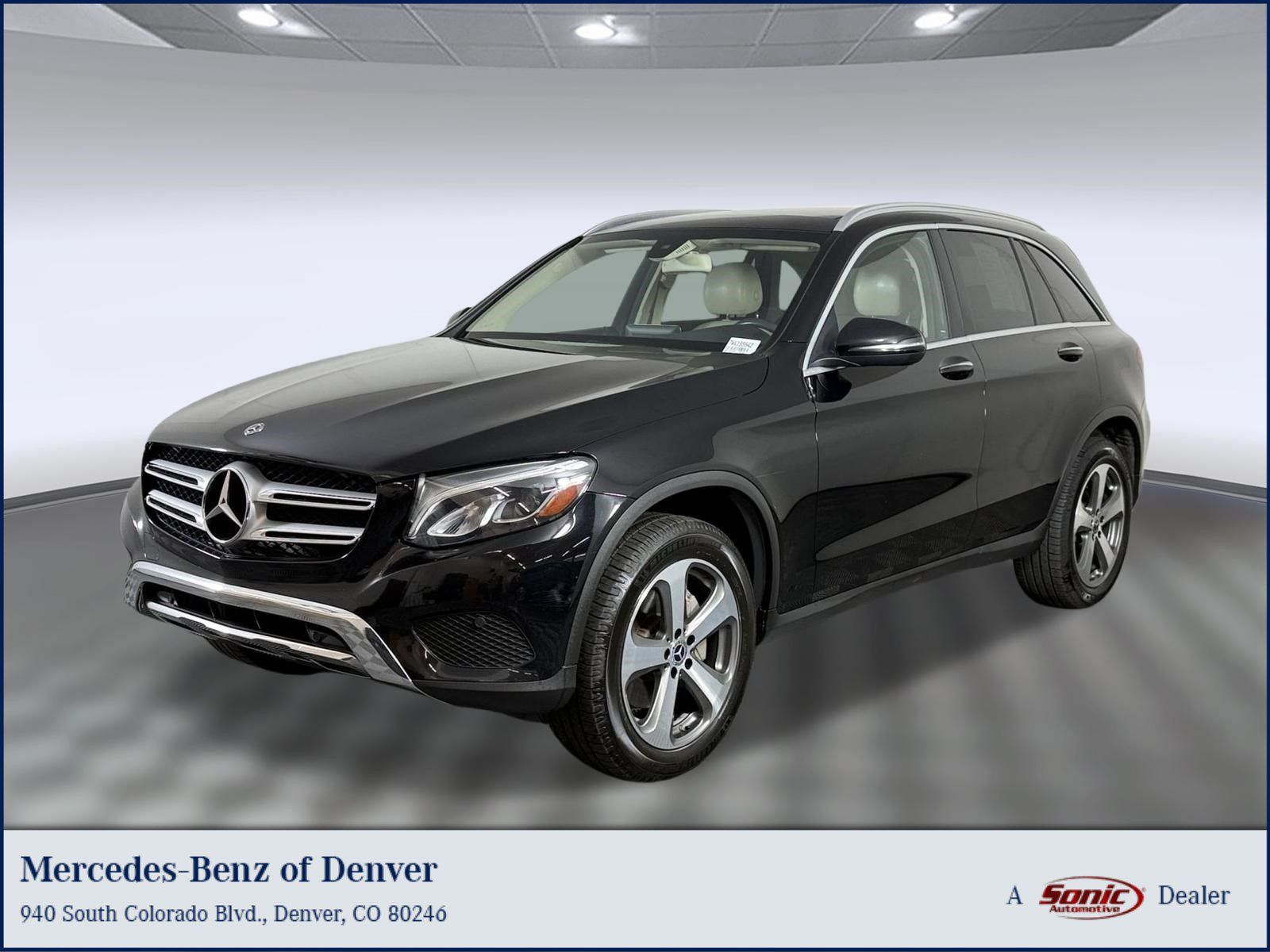 Used 2019 Mercedes-Benz GLC 300 4MATIC image 1