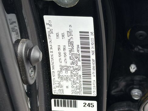 Used 2019 Toyota Tacoma SR5 AWD/4WD image 29