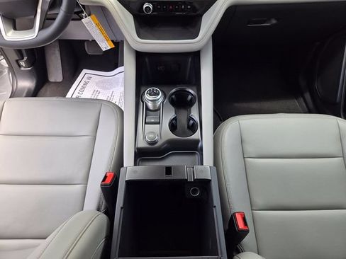 New 2026 Ford Explorer Active w/ Active Comfort Package RWD image 19