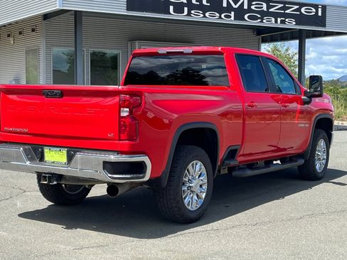 Used 2021 Chevrolet Silverado 2500 LT w/ Convenience Package AWD/4WD image 11