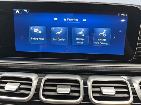 Certified 2024 Mercedes-Benz GLS 580 4MATIC image 25