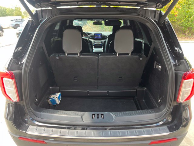 Used 2020 Ford Explorer Limited RWD image 14