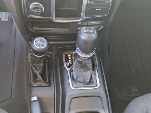 Certified 2021 Jeep Wrangler Unlimited Sport image 20