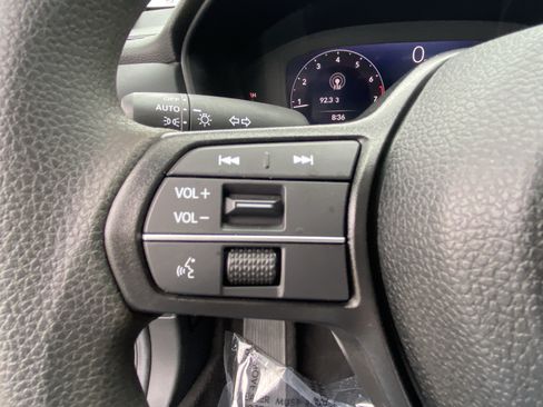 Certified 2025 Honda Accord SE image 25