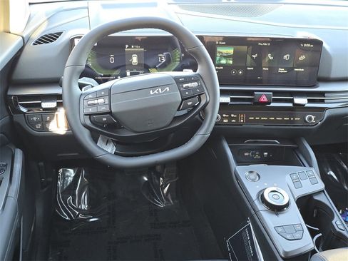 New 2026 Kia Sportage EX image 10