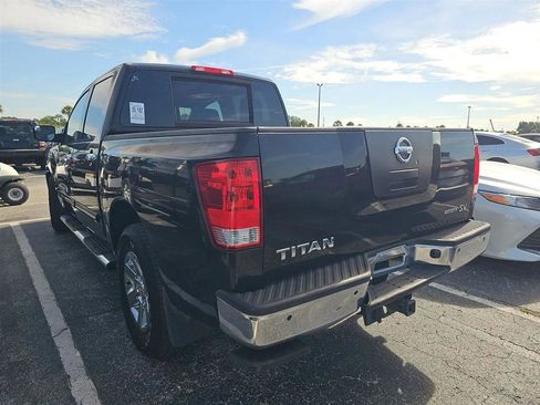 Used 2012 Nissan Titan SV w/ SV Value Truck Pkg RWD image 6