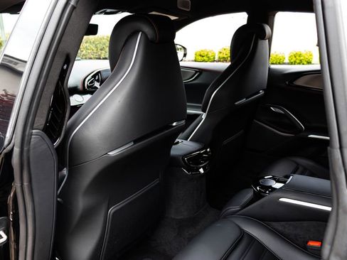 Certified 2025 Ferrari Purosangue AWD/4WD image 48