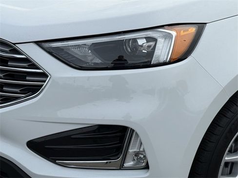 Certified 2022 Ford Edge SEL w/ Convenience Package image 25