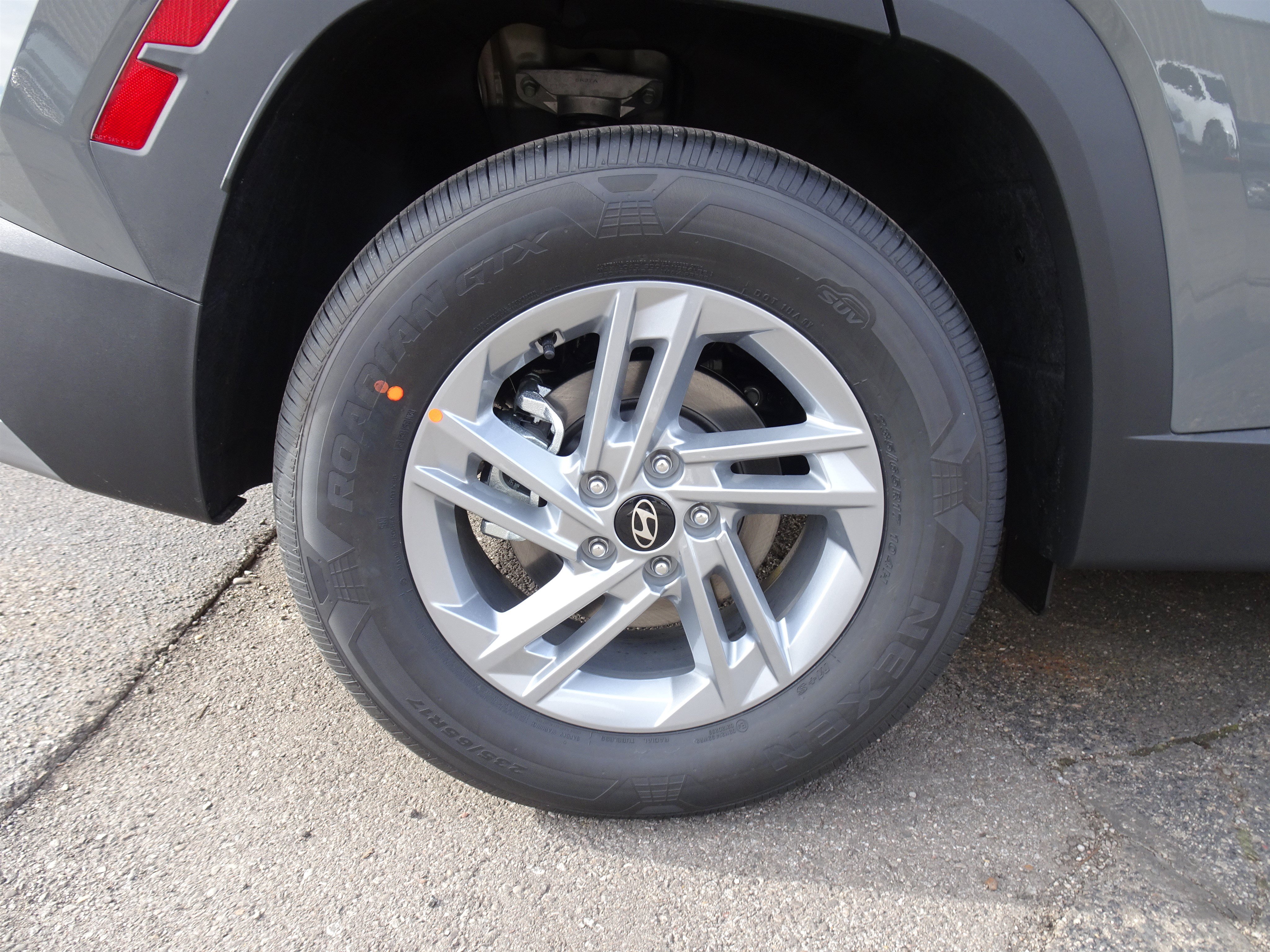New 2026 Hyundai Tucson SE AWD/4WD image 3