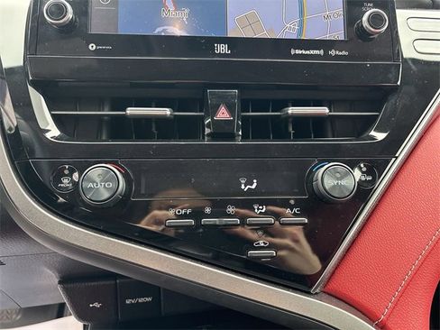 Used 2023 Toyota Camry XSE image 17