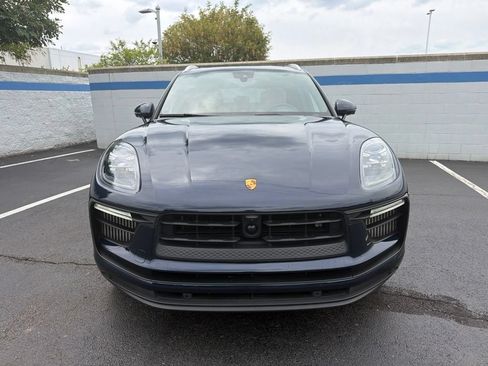 Used 2023 Porsche Macan S AWD/4WD image 8