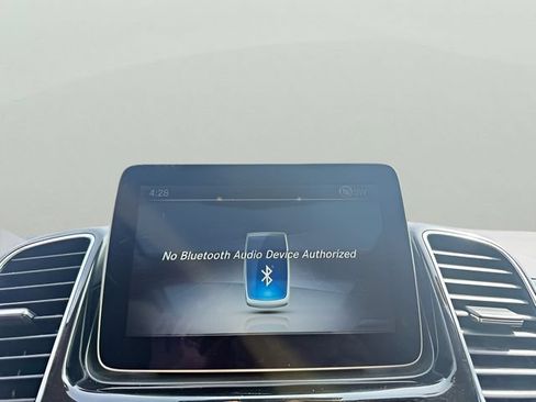 Used 2018 Mercedes-Benz GLS 450 4MATIC image 25