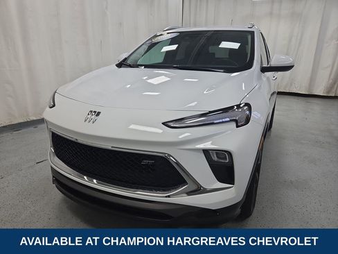 Used 2024 Buick Encore GX Sport Touring image 39