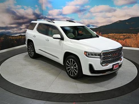 Used 2023 GMC Acadia Denali AWD/4WD image 2