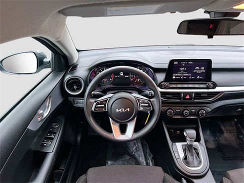 Used 2023 Kia Forte LXS image 20